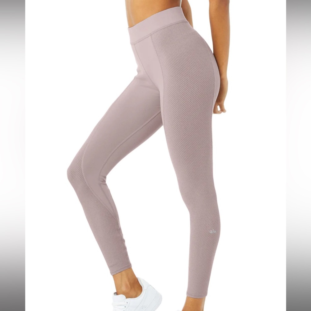 Alo yoga 7/8ths no limit leggings XS